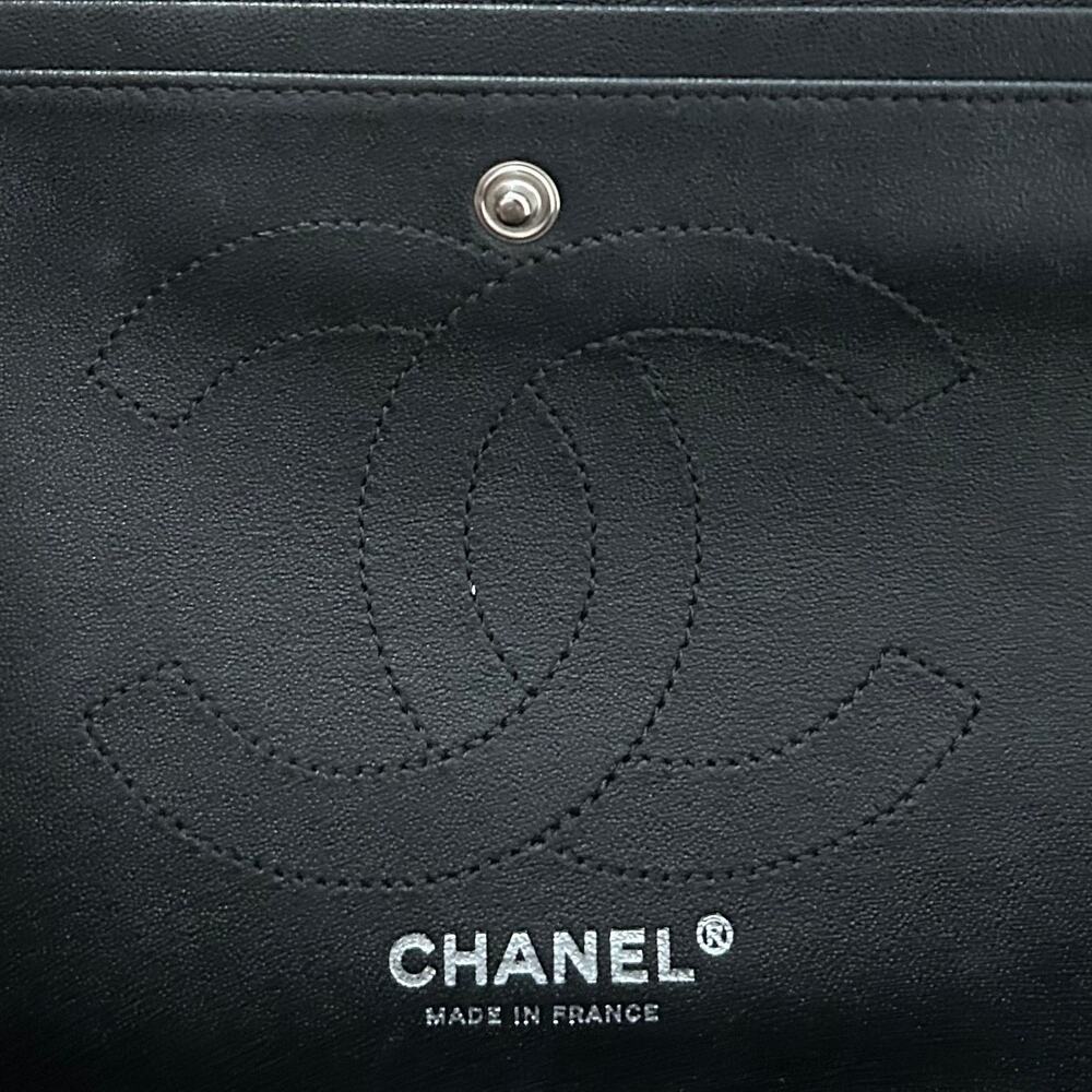 Chanel Reissue 226 Black Chevron Calfskin All Black HW Limited Full Set - Picture 14 of 16